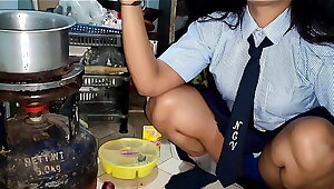 After seeing the girl's ass, papa did not stop his doll after coming to school and gave her a fuck Mumbai ashu